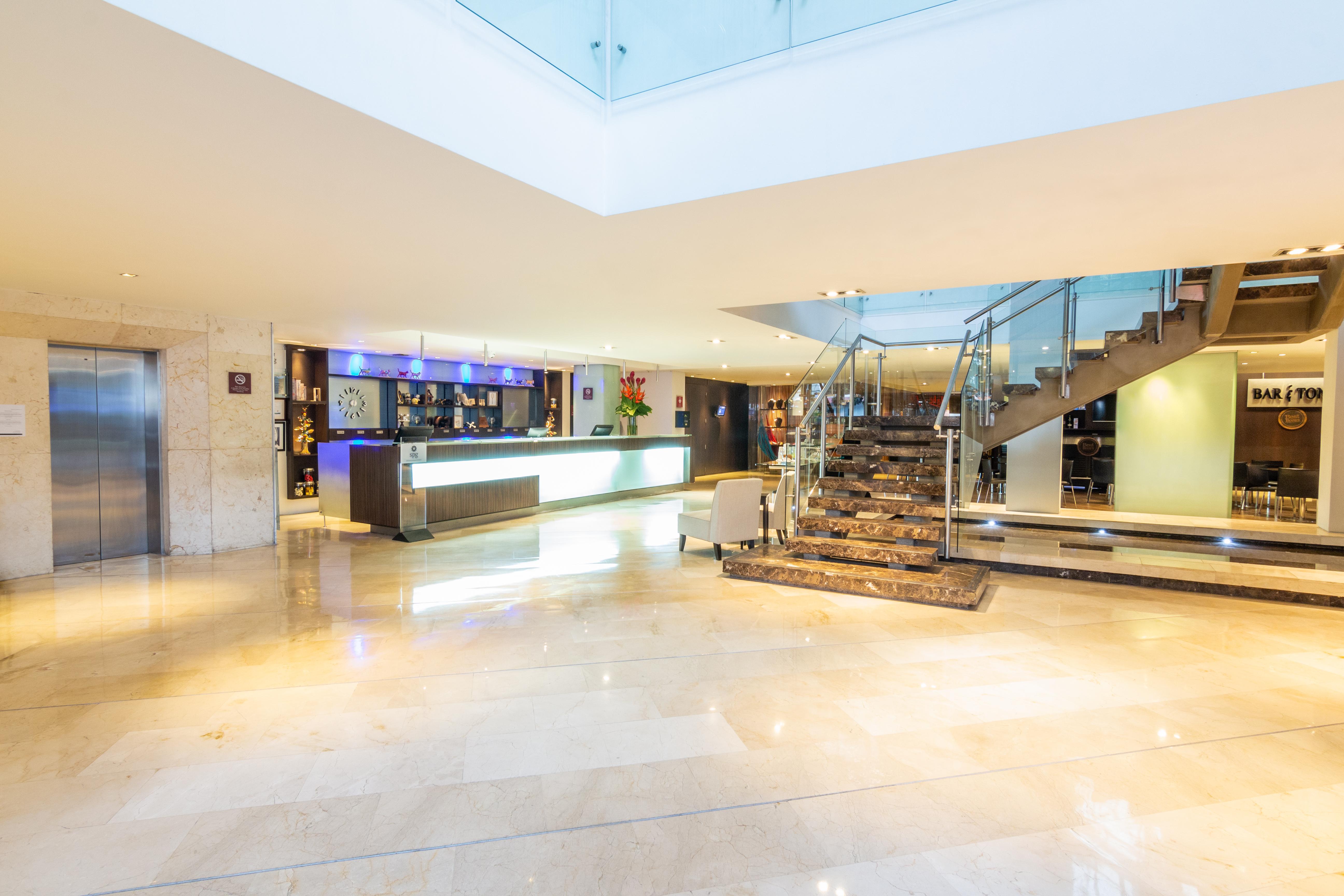 Sonesta Hotel Cali Exterior photo