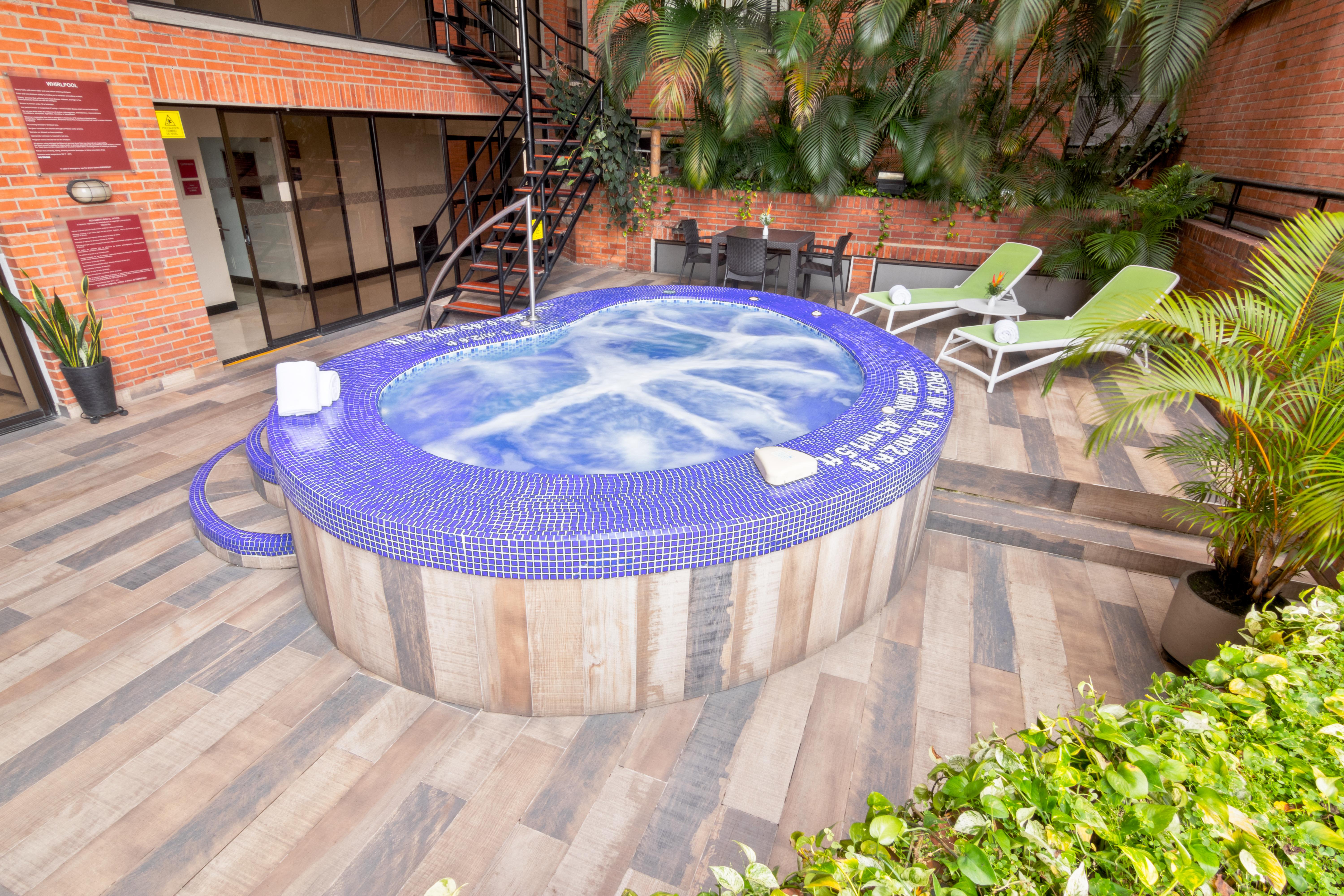 Sonesta Hotel Cali Exterior photo