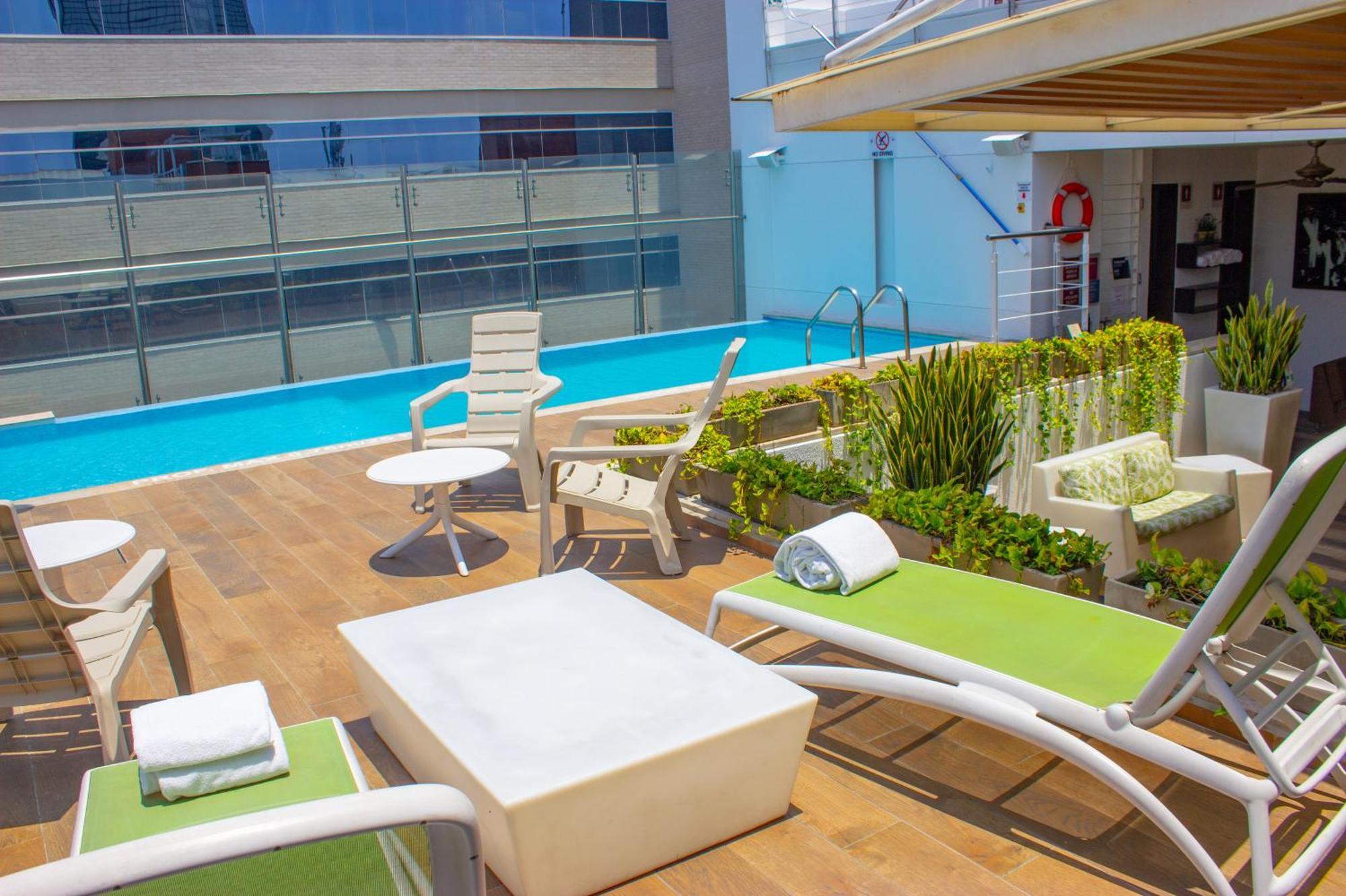 Sonesta Hotel Cali Exterior photo