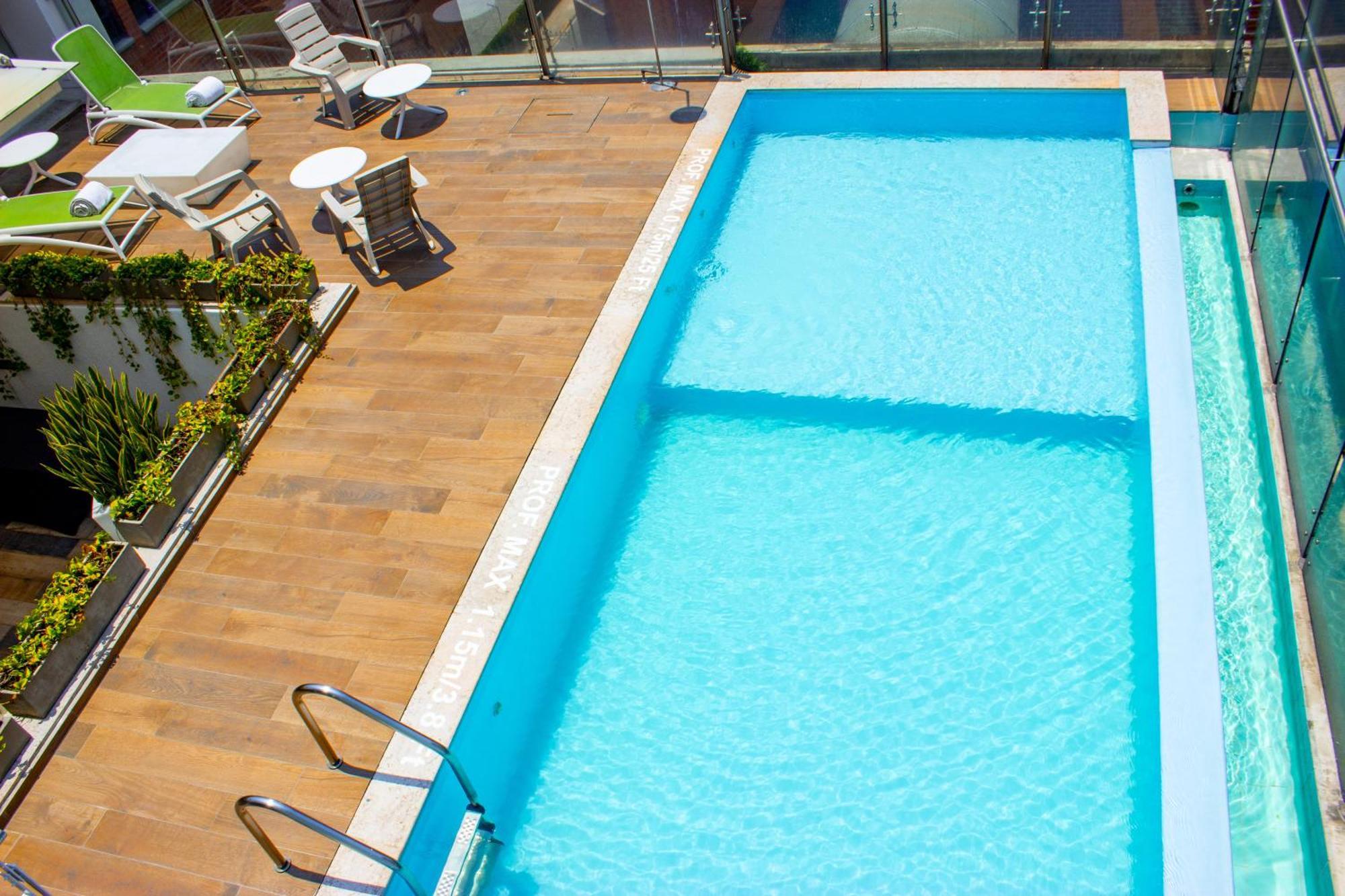 Sonesta Hotel Cali Exterior photo